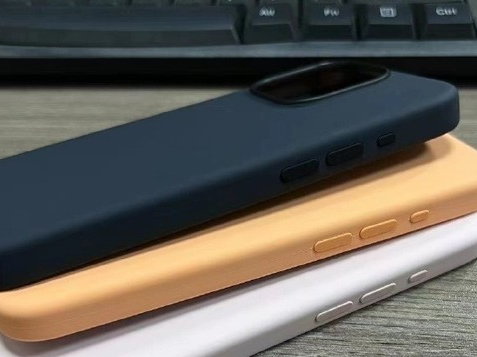 沧源苹果14维修站分享iPhone14手机壳能直接给iPhone15用吗?